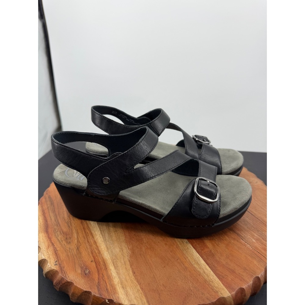 Dansko Shari Leather Sandal Womens 39 8.5 Black Wedge Platform Strappy Buckle